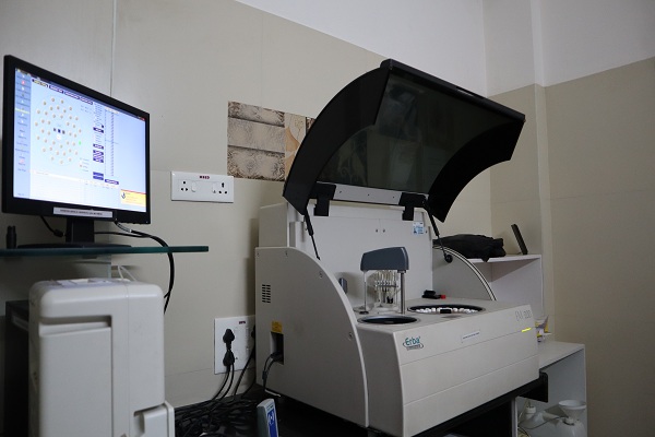EM - 200 Machine